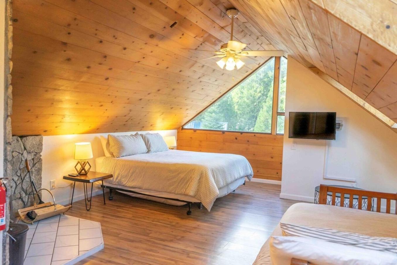 Bear Cave- Pet Friendly Suite In Shaver Lake Шейвер-Лейк Екстер'єр фото
