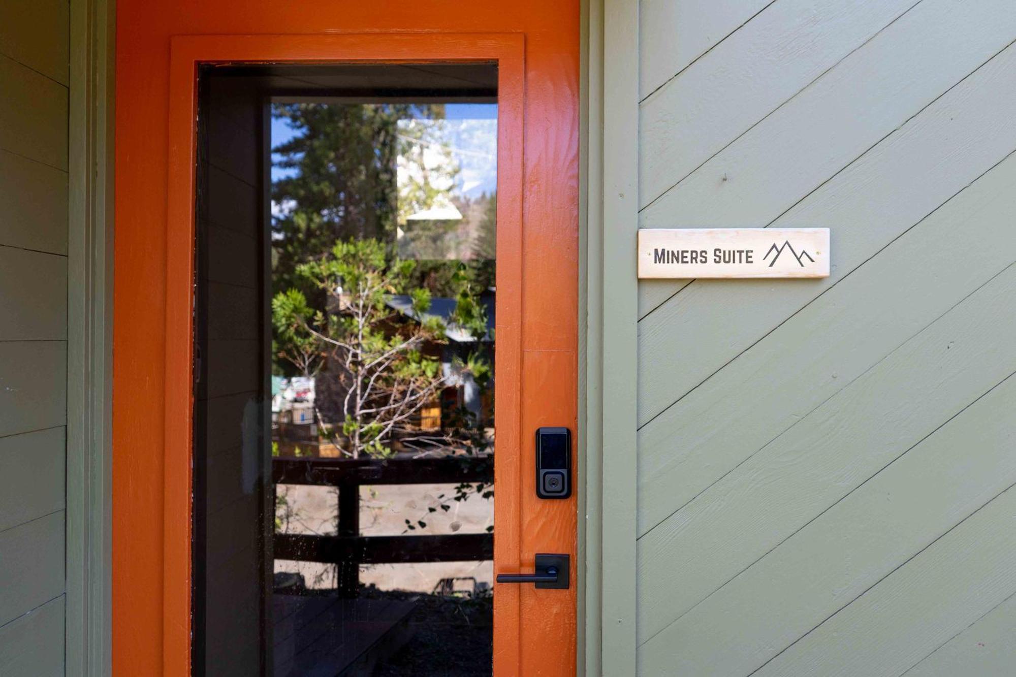 Bear Cave- Pet Friendly Suite In Shaver Lake Шейвер-Лейк Екстер'єр фото