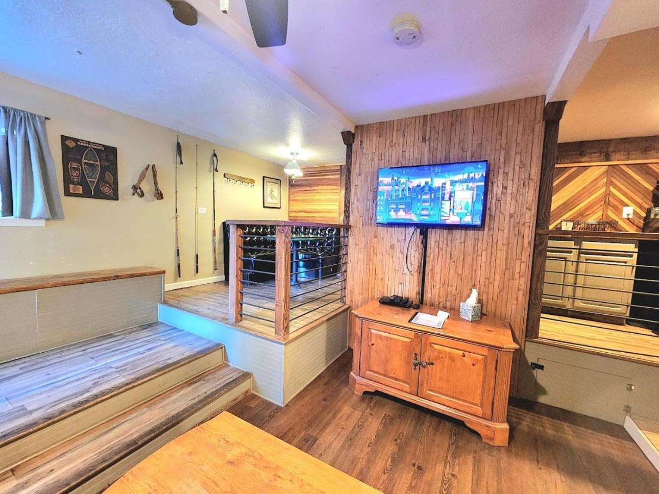 Bear Cave- Pet Friendly Suite In Shaver Lake Шейвер-Лейк Екстер'єр фото